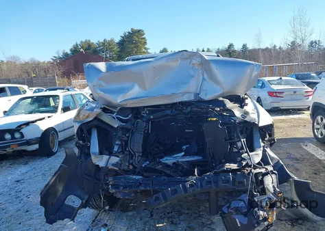 2018 Ram 1500 Express 4X4 6'4 Box from USA, damaged, VIN 1C6RR7FG8JS268981